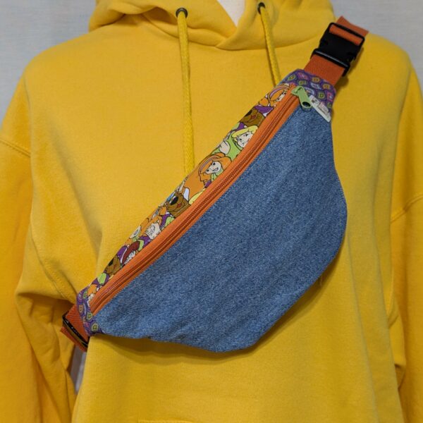 Sac banane "Mystery machine" - Daphné