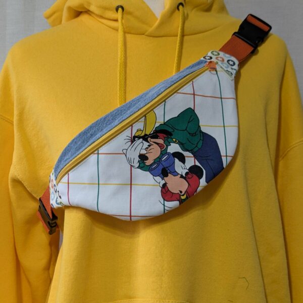 Sac banane - "Casquette & Baskets"