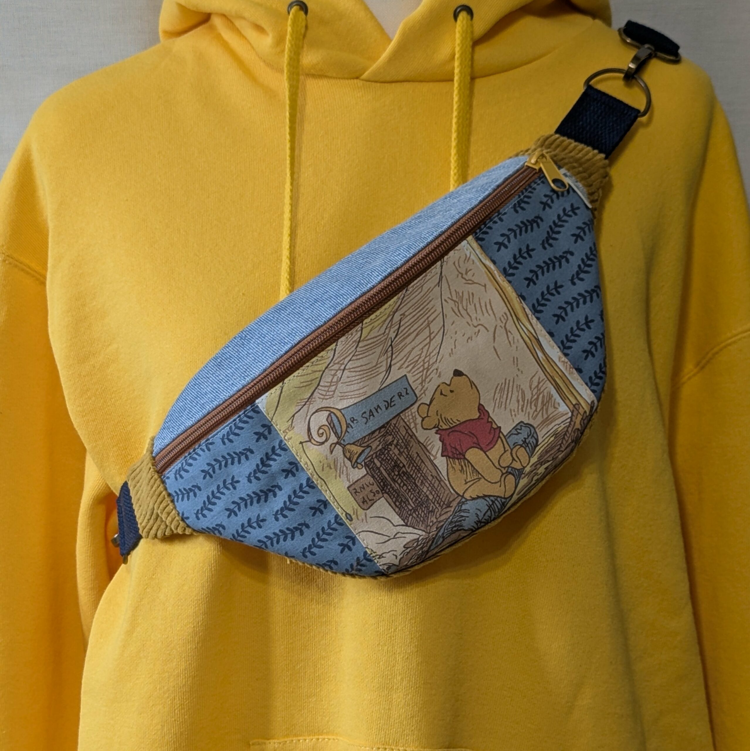 Sac banane - "La forêt des rêves bleus"