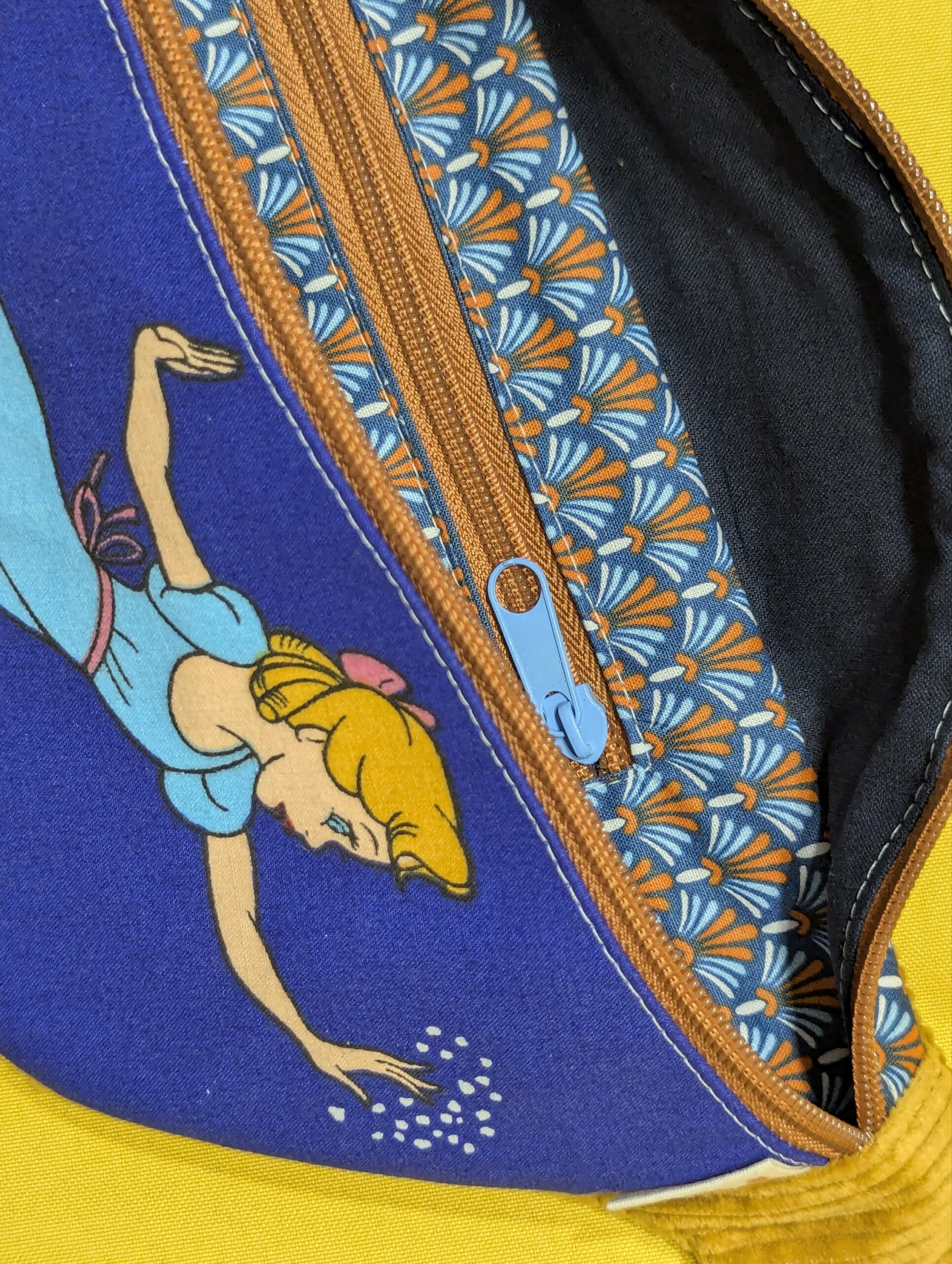 Sac banane - "Pays imaginaire" – Image 3